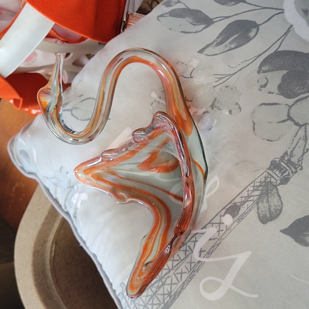 Is blown glass swans